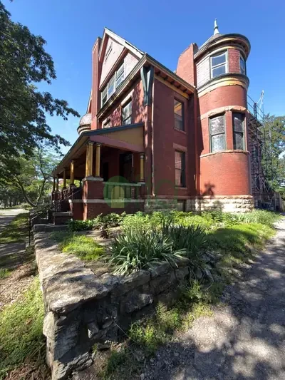 Property Image 5