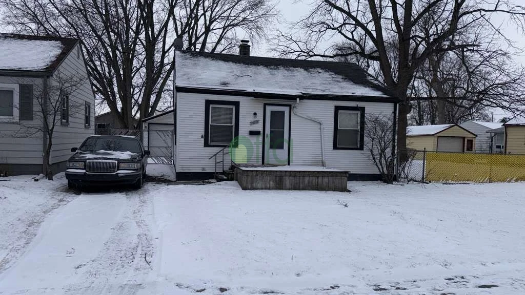 House in Garden City, MI