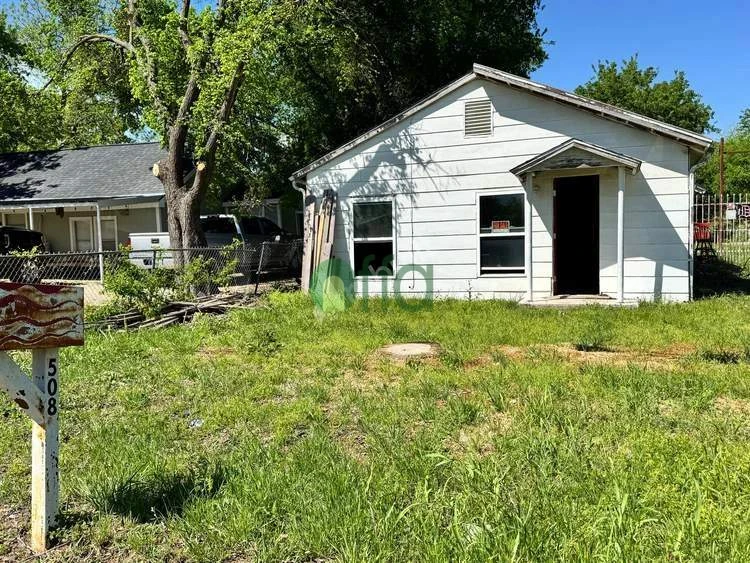 Property Image 1