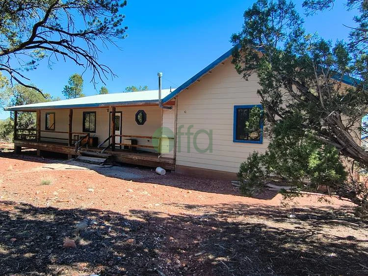 House in Ash Fork, AZ