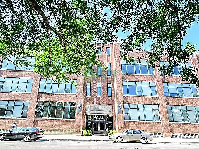 House in Chicago, IL
